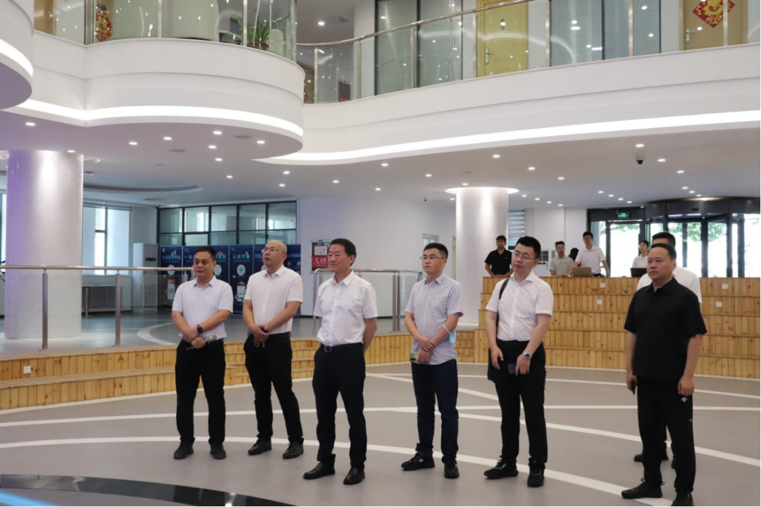 省尊龙凯时集团：“四个导向” 推动调查研究提质增效