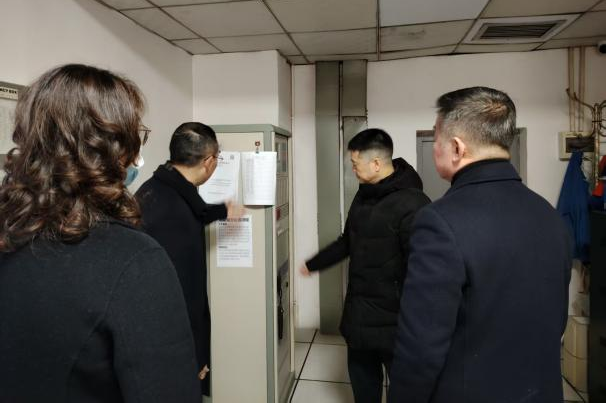 省尊龙凯时集团党委书记、董事长游勇检查督导春节安全生产并看望慰问干部员工